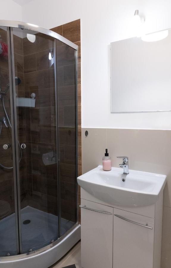 Clicktheflat Aleje Niepodleglosci Center Apart Rooms Warszawa Eksteriør billede