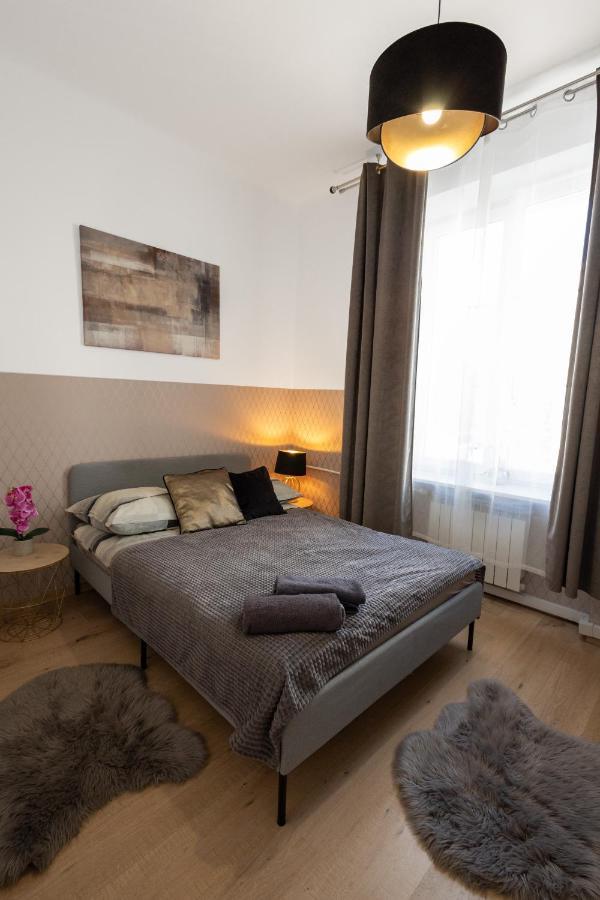 Clicktheflat Aleje Niepodleglosci Center Apart Rooms Warszawa Eksteriør billede