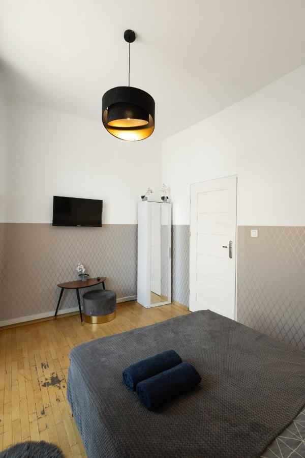 Clicktheflat Aleje Niepodleglosci Center Apart Rooms Warszawa Eksteriør billede